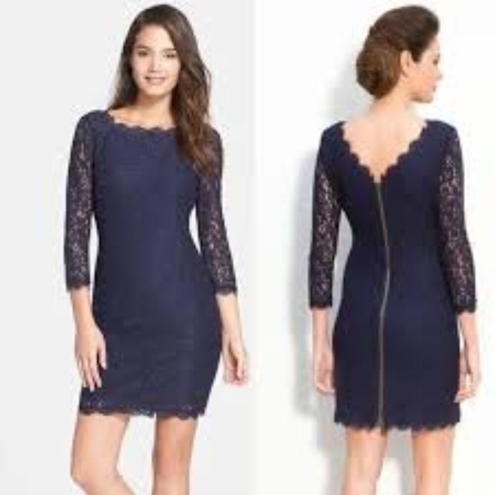 Adrianna Papell Navy Blue Lace Dress Zippered Back Size 6P Vintage